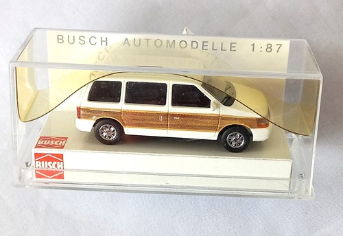 Busch plymouth voyager weiß - plymouth,