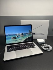 Apple MacBook Pro Retina TouchBar 13,3“ i5 2,0 Ghz 512 GB SSD 16 GB 2020 SILBER