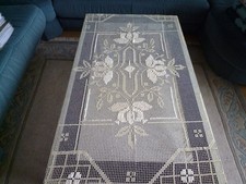 Antike große Tischdecke mit