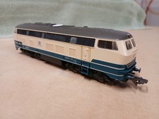 90) ROCO H0 AC, BR 215 077-9