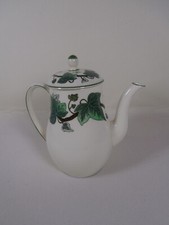 ""Wedgwood Napoleon Ivy Teapot Coffee pot 6.75" Kaffeekanne Teakanne 17 cm grün