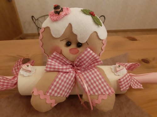 Teigrolle lebkuchenmädchen - teigrolle,