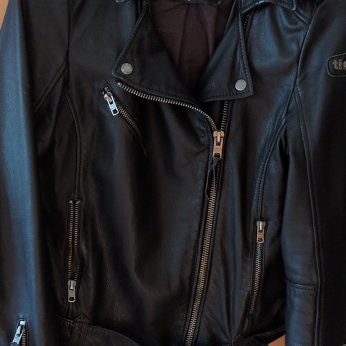 Tigha lederjacke schwarz - lederjacke,