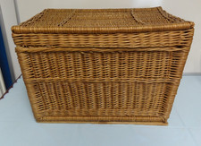 Schöne alte Weidentruhe/Wäschetruhe mit Deckel und Griffen - Vintage
