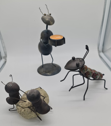 Ameisenfiguren stück aus - ameisenfiguren,,