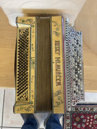 Harmonika hlavcek akkordeon - harmonika,