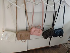 Schöne kleine Handtasche