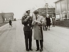 DDR Leipzig eleganter Herr