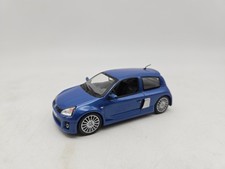 Universal Hobbies 1:43 Renault Clio Sport V6 blau