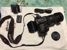 SONY ALFA 350 MIT ZEISS VARIO -SONNAR 3,5-4,5/16-80ZA