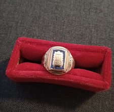High School Ring farbiger Stein College