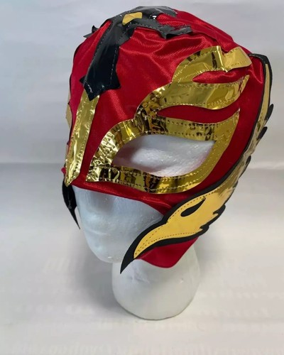 Rey mysterio jnr - mysterio, superstar