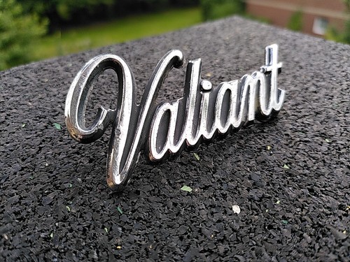Emblem plymouth valiant 1975 - emblem,