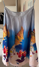 sehr schöner, moderner