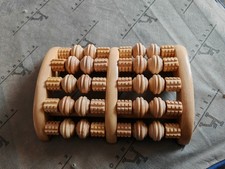 Fußmassage-Roller aus Holz