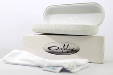 Oakley Etui Weiß für