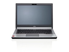 Fujitsu LifeBook E746 | 14" |