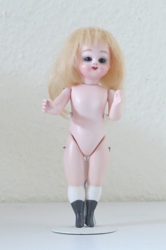 Puppe miniatur repro i - ",