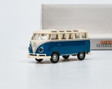 Volkswagen T1b Samba (1960)