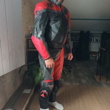 Motorradanzug DAINESE