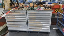 2 Werkzeugschränke mit Schubladen und Inhalt (diverse HSS-Fräser etc)