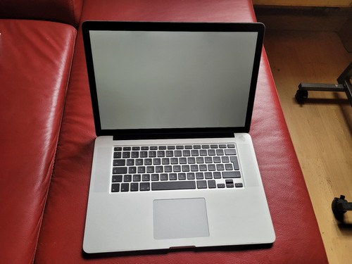 Apple macbook pro - , 16