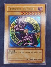 Dunkler Magier Ultra Rare