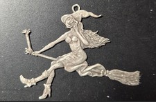 Serie Hexenschule Blanke Hängefigur " Hexe telefonierend "