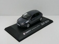 SEA32 Voiture 1/43 SEAT dealer