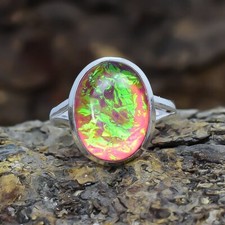Pink Triole Feuer Opal