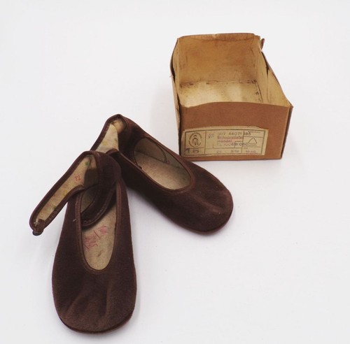 Alte schuhe braun kinderschuhe - schuhe,
