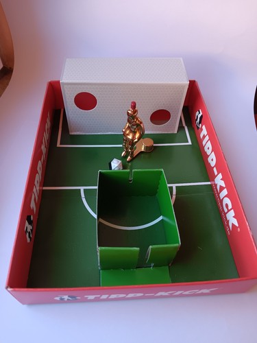 Tipp kick torwand box goldener - torwand,