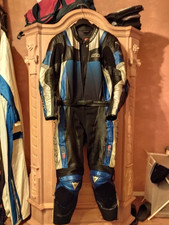 Verkaufe Lederkombi Dainese