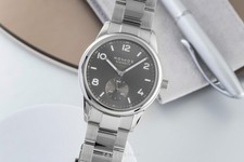 Nomos Club Neomatik Stahl