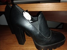 Zara Women PUMPS HIGH HEELS PLATEAU, Gr.40 schwarz  NEU mit Etikett