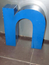 alter großer blauer Alu Buchstabe "kleines n " Werbung ca.31cm hoch ca.10cm dick