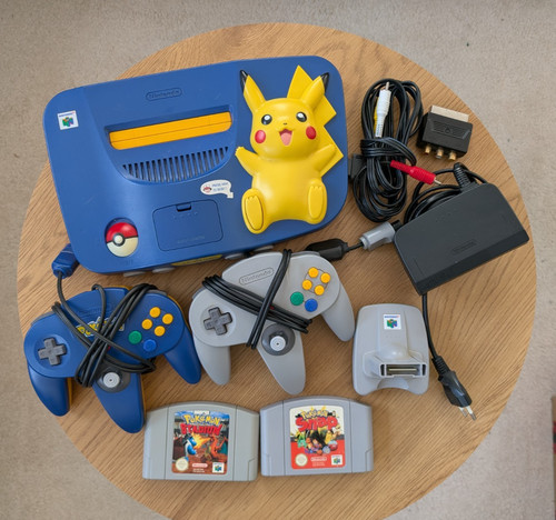 Nintendo n64 pikachu - nintendo,