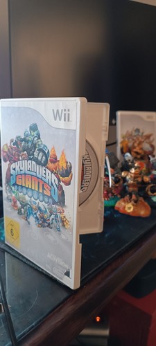 Skylanders giants wii - skylanders,
