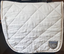 weiße Schabracke von Passier