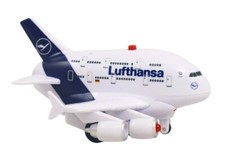 Airbus a380 lufthansa pullback - a380,