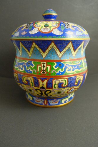 Chinesische - ,