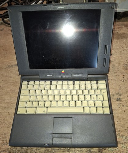 Apple powerbook 5300 - powerbook,