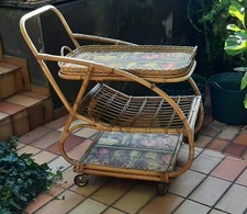 50er Jahre Servierwagen Teewagen Rattan abnehmbares Tablett originelle Rarität 