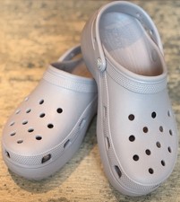 Crocs ungetragen
