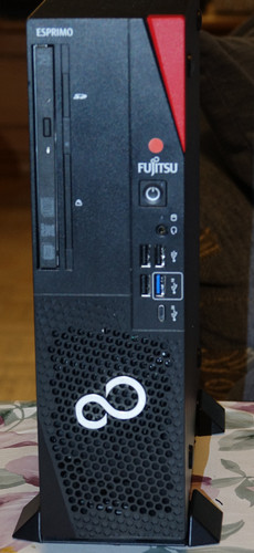 Fujitsu slimline esprimo - pc,