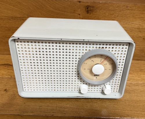 Braun kleinsuper radio - braun, 25