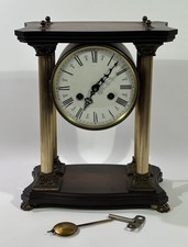 Vintage Kamin Pendel Standuhr mit Säulen Pompöse Messing Elemente - Pendel ab