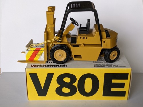 Metallmodell nzg 182 - nzg,