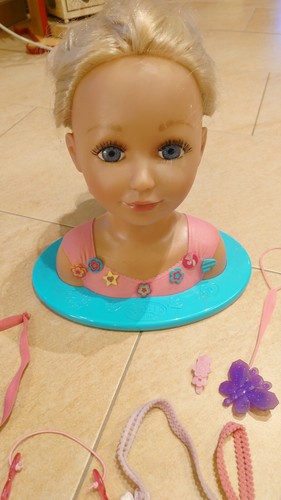 Baby born sister - born,