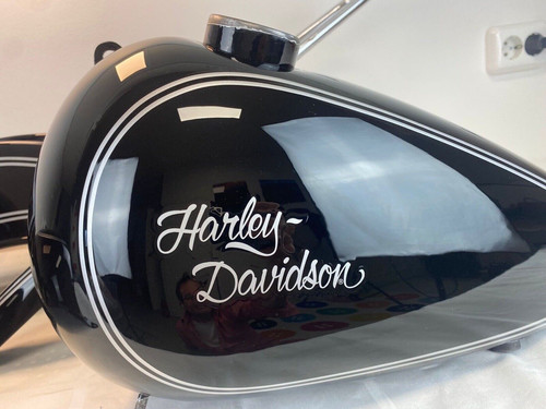 Harley davidson custom tank - davidson,